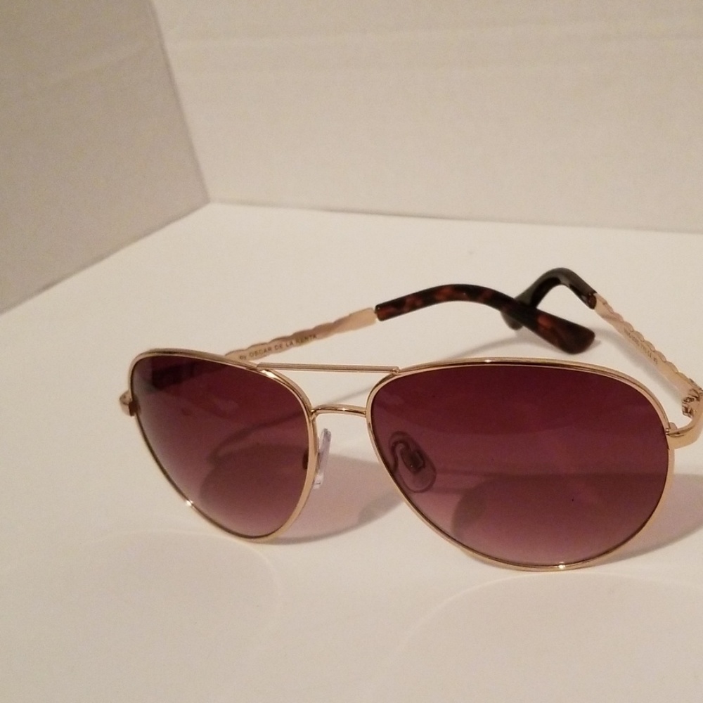 Oscar de la renta sunglasses - Picture 4 of 4